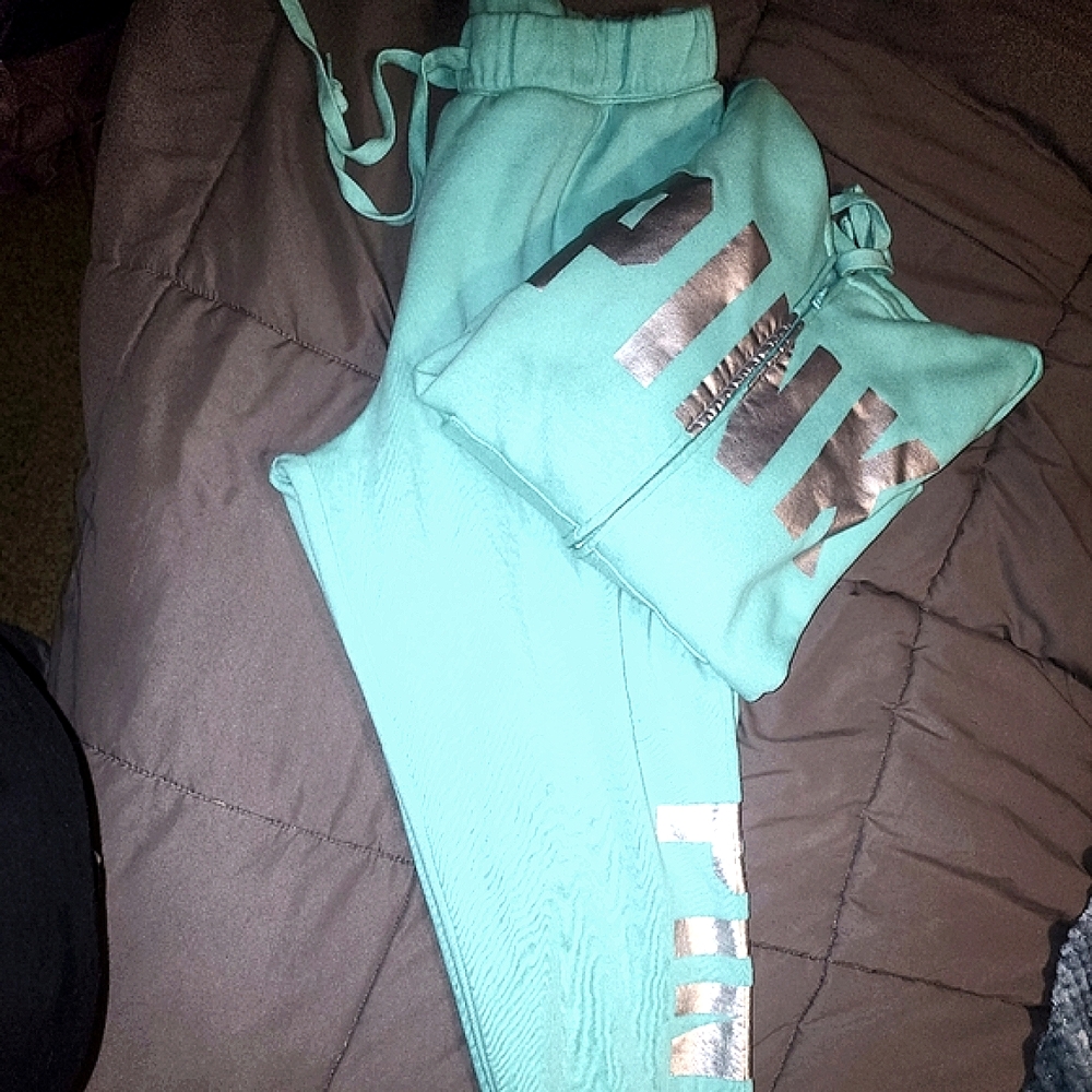 Victoria secret outfit size Large , seafoam green,